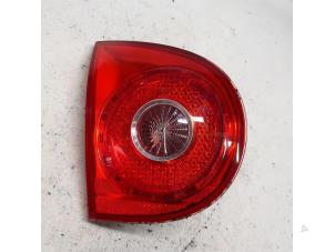 Used Taillight, left Volkswagen Golf V (1K1) 1.6 FSI 16V Price € 26,25 Margin scheme offered by Reclycar De Boer BV