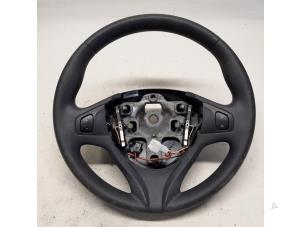 Used Steering wheel Renault Clio IV (5R) 1.2 16V Price € 78,75 Margin scheme offered by Reclycar De Boer BV