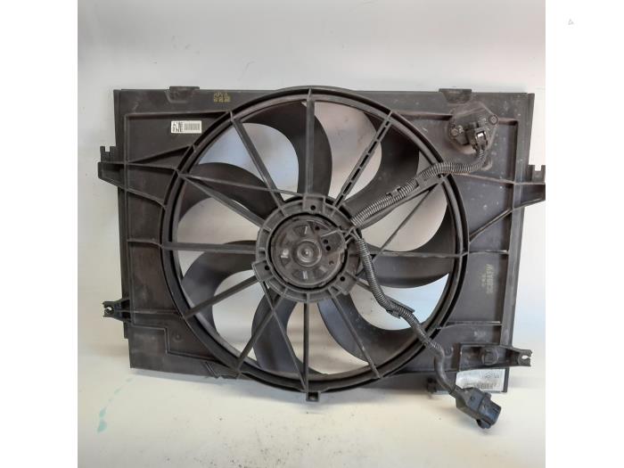 Fan motor Hyundai Tucson 2.0 CRDi 16V 4x4 - 253802E250