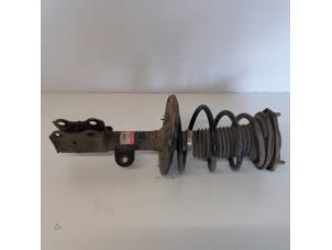 Used Front shock absorber, right Toyota Avensis Wagon (T27) 2.2 16V D-4D-F 150 Price € 42,00 Margin scheme offered by Reclycar De Boer BV