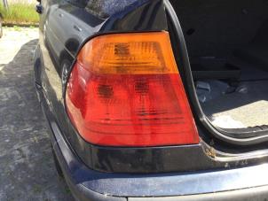 Used Taillight, left BMW 3 serie (E46/4) 320i 24V Price € 26,25 Margin scheme offered by Reclycar De Boer BV