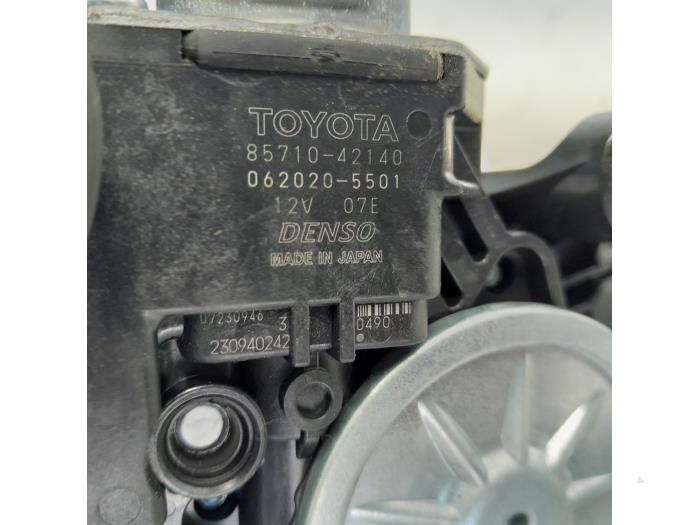 Mécanique vitre 4portes avant droite d'un Toyota RAV4 (A5) 2.5 Plug-in Hybrid 16V AWD 2021
