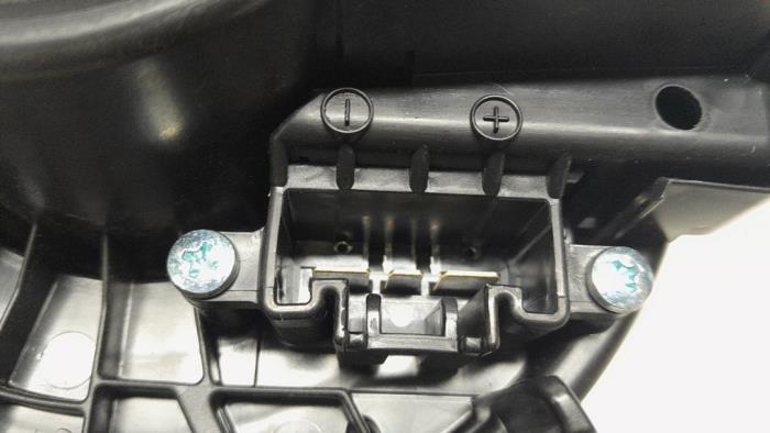 Heizung Belüftungsmotor van een Toyota RAV4 (A4) 2.5 Hybrid 16V VVT-i 4x2 2016
