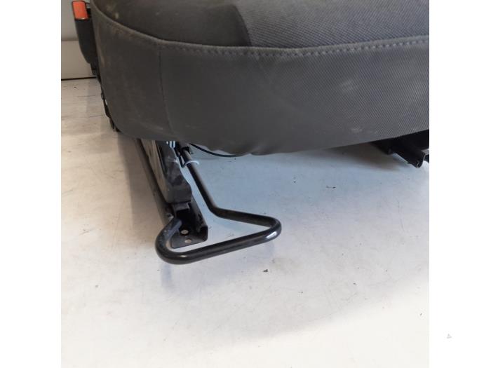 Fotel lewy z Renault Master IV (FV) 2.3 dCi 125 16V FWD 2019