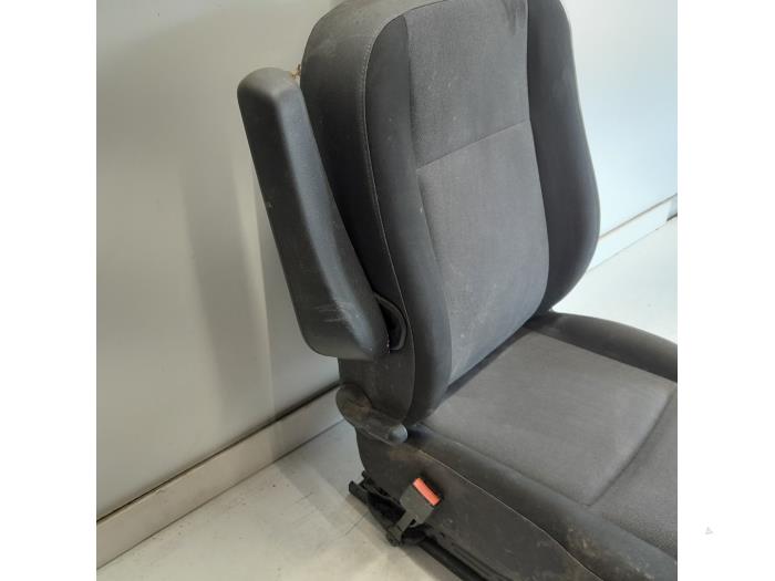 Sitz links van een Renault Master IV (FV) 2.3 dCi 125 16V FWD 2019