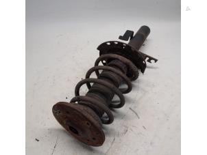 Used Front shock absorber, right Ford Mondeo IV Wagon 1.6 TDCi 16V Price € 52,50 Margin scheme offered by Reclycar De Boer BV