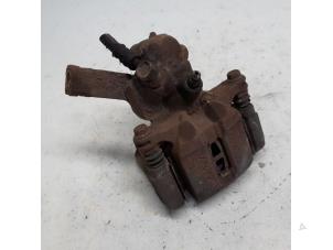 Used Rear brake calliper, left Fiat Sedici (189) 1.6 16V Price € 36,75 Margin scheme offered by Reclycar De Boer BV