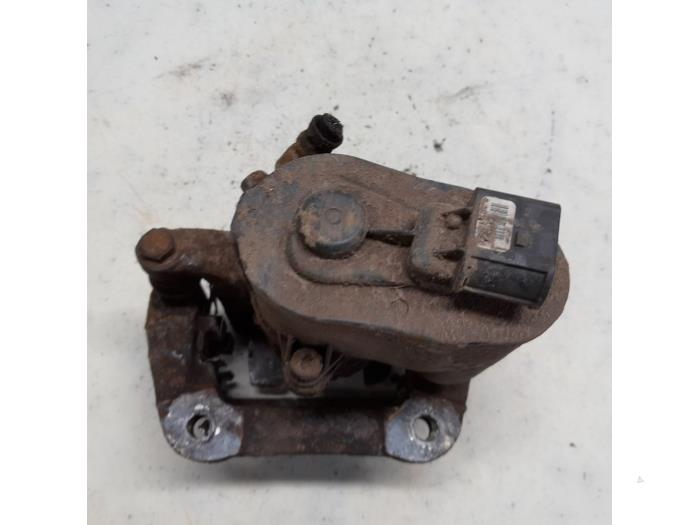 Rear brake calliper, left from a Volvo V70 (BW) 2.4 D 20V 2009