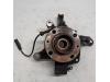 Front wheel hub from a Renault Captur (2R), 2013 1.2 TCE 16V EDC, SUV, Petrol, 1.197cc, 87kW (118pk), FWD, H5F412; H5FG4, 2013-06, 2R02; 2R03; 2RAU; 2RBU 2015