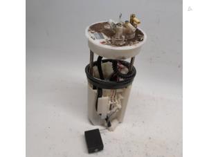 Usados Bomba eléctrica de combustible Honda Jazz (GE6/GE8/GG/GP) 1.2 VTEC 16V Precio € 52,50 Norma de margen ofrecido por Reclycar De Boer BV