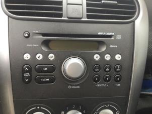 Usados Reproductor de CD y radio Opel Agila (B) 1.2 16V Precio € 52,50 Norma de margen ofrecido por Reclycar De Boer BV