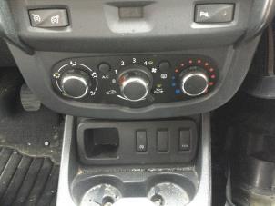 Used Heater control panel Dacia Duster (HS) 1.2 TCE 16V Price € 26,25 Margin scheme offered by Reclycar De Boer BV