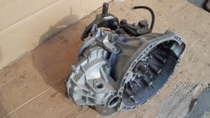 Used Gearbox Renault Master IV (MA/MB/MC/MD/MH/MF/MG/MH) 2.3 dCi 135 16V FWD Price € 1.417,50 Margin scheme offered by Reclycar De Boer BV