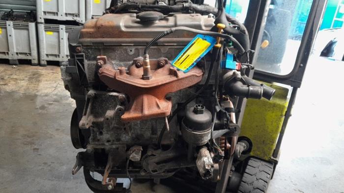 Engine Citroen C2 1.1 - 0135CV HFX - Reclycar De Boer BV