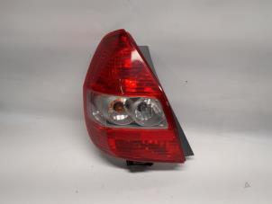 Used Taillight, left Honda Jazz (GD/GE2/GE3) 1.2 i-DSi Price € 42,00 Margin scheme offered by Reclycar De Boer BV