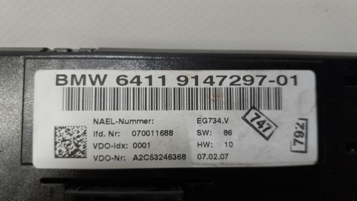 Heizung Bedienpaneel van een BMW 1 serie (E87/87N) 116i 1.6 16V 2007