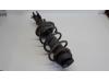 Fronts shock absorber, left from a Kia Venga, 2010 / 2019 1.4 CVVT 16V, MPV, Petrol, 1.396cc, 66kW (90pk), FWD, G4FA, 2010-02 / 2019-03, YNF5P1; YNF5P2; YNSF5P1; YNSF5P2; YNSF5P6; YNSF5P7 2013