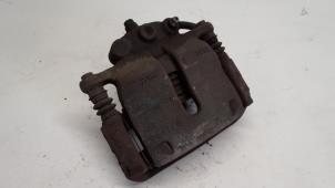Used Front brake calliper, left Kia Venga 1.4 CVVT 16V Price € 21,00 Margin scheme offered by Reclycar De Boer BV