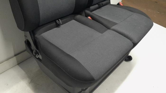 Double front seat, right from a Renault Master IV (MA/MB/MC/MD/MH/MF/MG/MH) 2.3 dCi 135 16V FWD 2022