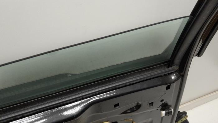 Rear door 4-door, left from a Peugeot 207 SW (WE/WU) 1.6 HDi 16V 2008