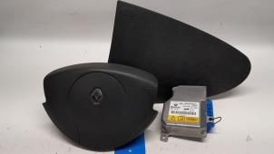 Usagé Kit + module airbag Renault Twingo II (CN) 1.5 dCi 90 FAP Prix € 262,50 Règlement à la marge proposé par Reclycar De Boer BV