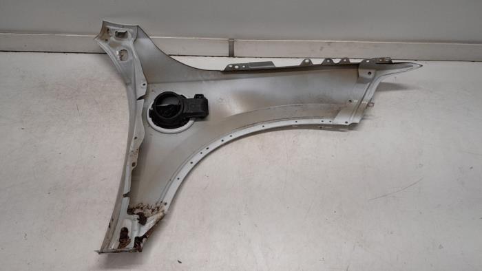 Front wing, left from a Volvo XC90 II 2.0 T8 16V Twin Engine AWD 2015