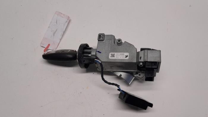 Used Ignition lock + computer Opel Astra K 1.6 CDTI 110 16V Price € 157,50 Margin scheme offered by Reclycar De Boer BV