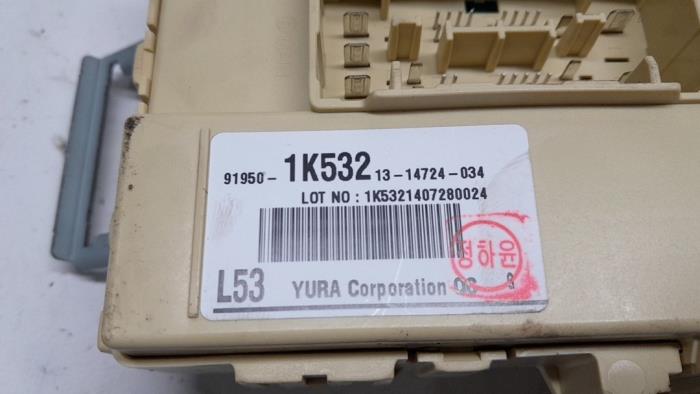 Caja de fusibles de un Kia Venga 1.4 CVVT 16V 2015