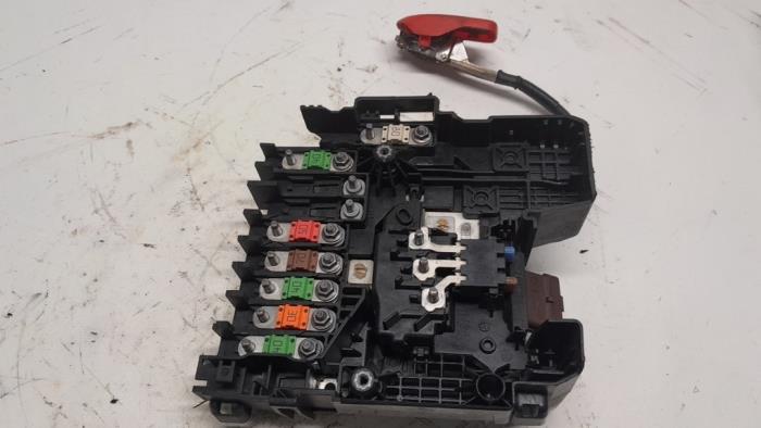 Fuse box Citroen C4 Grand Picasso 2.0 Blue HDI 150 - 22661F01