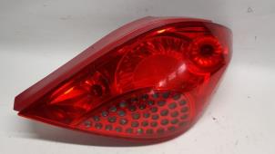 Used Taillight, right Peugeot 207/207+ (WA/WC/WM) 1.4 Price € 31,50 Margin scheme offered by Reclycar De Boer BV
