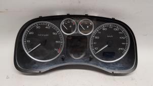 Used Odometer KM Peugeot 307 SW (3H) 1.6 16V Price € 36,75 Margin scheme offered by Reclycar De Boer BV