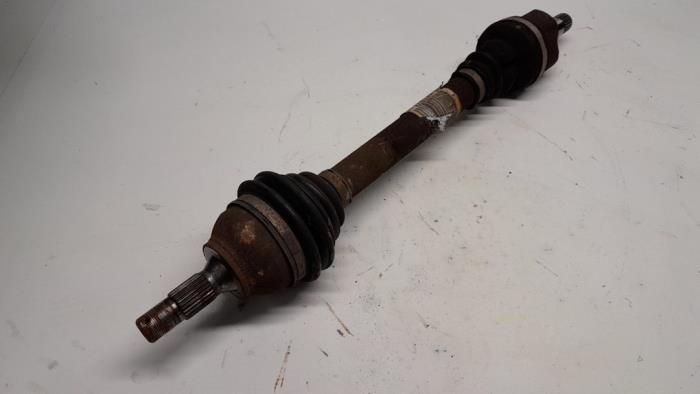 Gebrauchte Antriebswelle links vorne Citroen C4 Berline (NC) 1.6 16V GT THP Preis € 26,25 Margenregelung angeboten von Reclycar De Boer BV