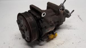 Used Air conditioning pump Mini Mini (R56) 1.4 16V One Price € 105,00 Margin scheme offered by Reclycar De Boer BV
