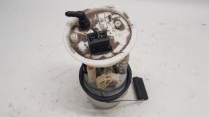 Usados Bomba eléctrica de combustible Mini Mini (R56) 1.4 16V One Precio € 52,50 Norma de margen ofrecido por Reclycar De Boer BV