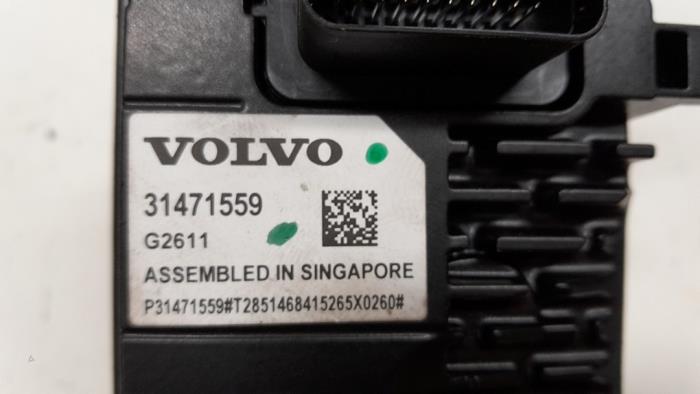 Caméra avant d'un Volvo XC90 II 2.0 T8 16V Twin Engine AWD 2015