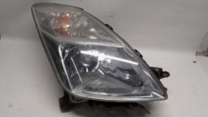 Used Headlight, right Toyota Prius (NHW20) 1.5 16V Price € 105,00 Margin scheme offered by Reclycar De Boer BV