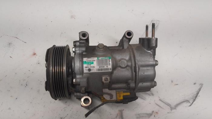 Air conditioning pump from a MINI Mini (R56) 1.6 16V Cooper 2010