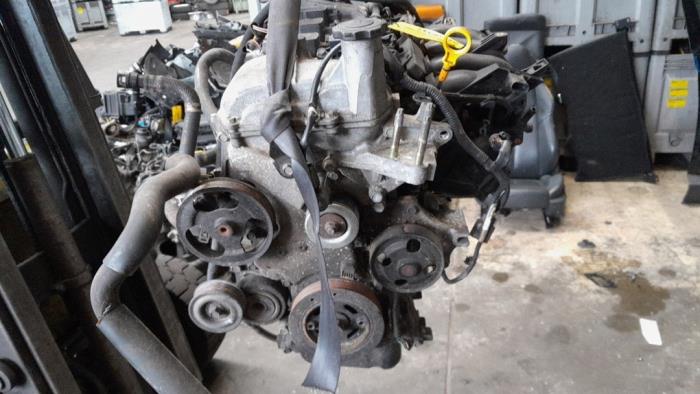 Engine from a Mazda 3 (BK12) 1.6i 16V 2006