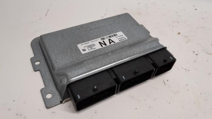 Injection computer from a Renault Clio V (RJAB) 1.0 TCe 90 12V 2021