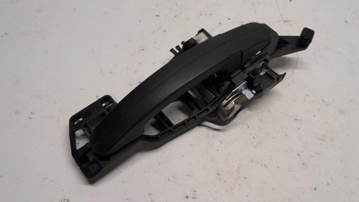 Sliding door handle, right from a Ford Transit Connect (PJ2) 1.5 TDCi 2017