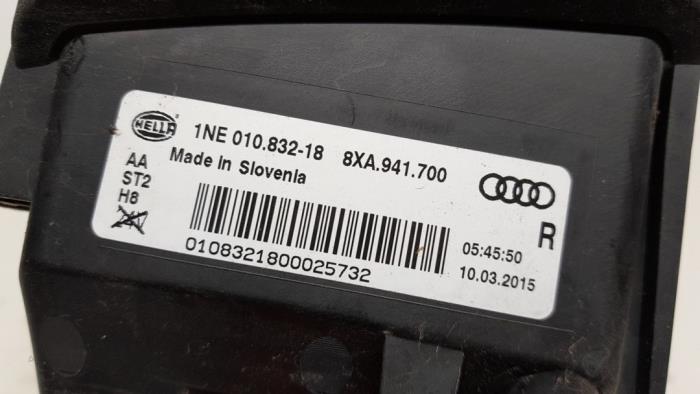 Swiatlo przeciwmgielne prawy przód z Audi A1 Sportback (8XA/8XF) 1.4 TFSI ACT 16V 2016