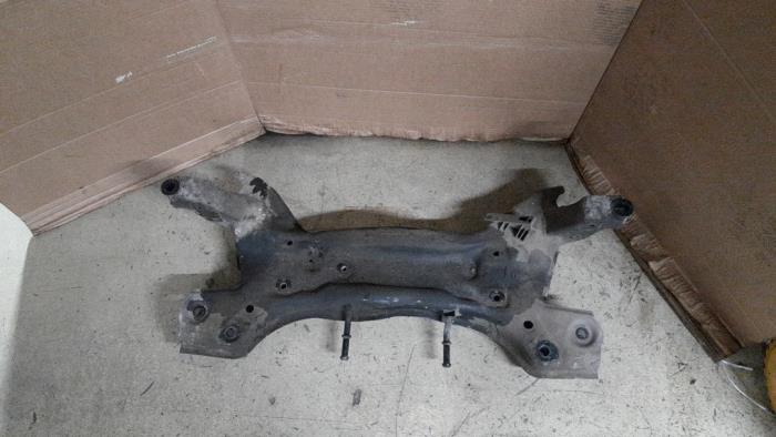 Subframe from a Audi A1 Sportback (8XA/8XF) 1.4 TFSI ACT 16V 2016