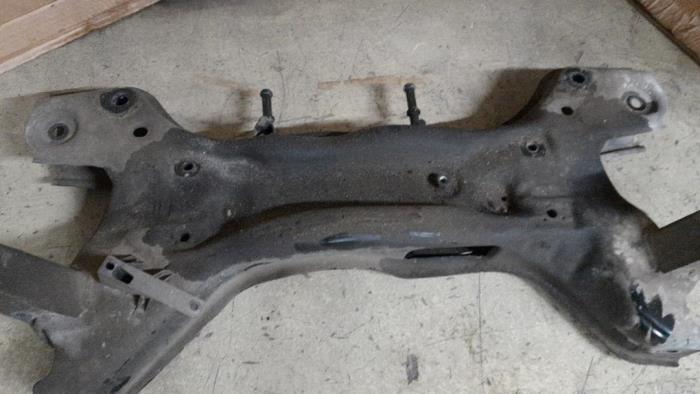 Subframe from a Audi A1 Sportback (8XA/8XF) 1.4 TFSI ACT 16V 2016