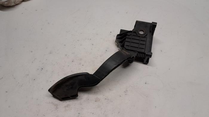 Begagnade Gaspedalsensor Fiat 500L (199) 1.6 D 16V Multijet II Pris € 26,25 Marginaltabell erbjuds av Reclycar De Boer BV