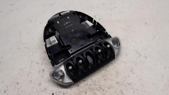 Begagnade Innerbelysning, fram Mini Countryman (R60) 2.0 Cooper SD 16V Pris € 52,50 Marginaltabell erbjuds av Reclycar De Boer BV