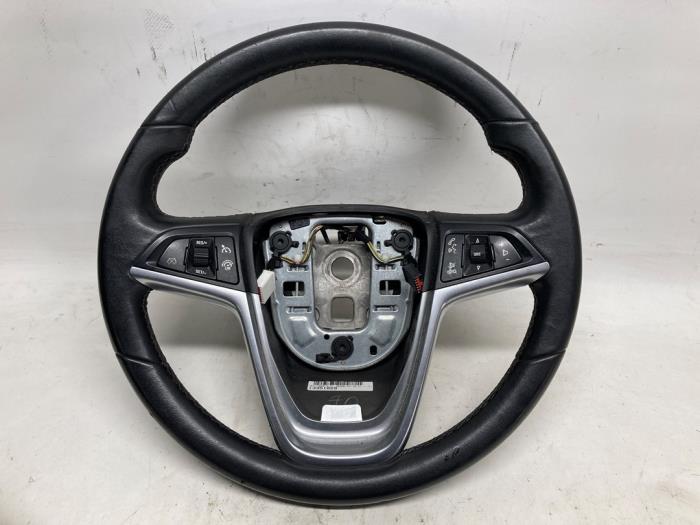 Gebrauchte Lenkrad Opel Zafira Tourer (P12) 1.6 16V CNG ecoFLEX Turbo Preis € 63,00 Margenregelung angeboten von Reclycar De Boer BV