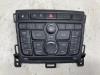 Panel de control de radio de un Opel Zafira Tourer (P12), 2011 / 2019 1.6 16V CNG ecoFLEX Turbo, MPV, 1.598cc, 110kW (150pk), FWD, A16XNT; B16XNT, 2011-10 / 2019-03 2013
