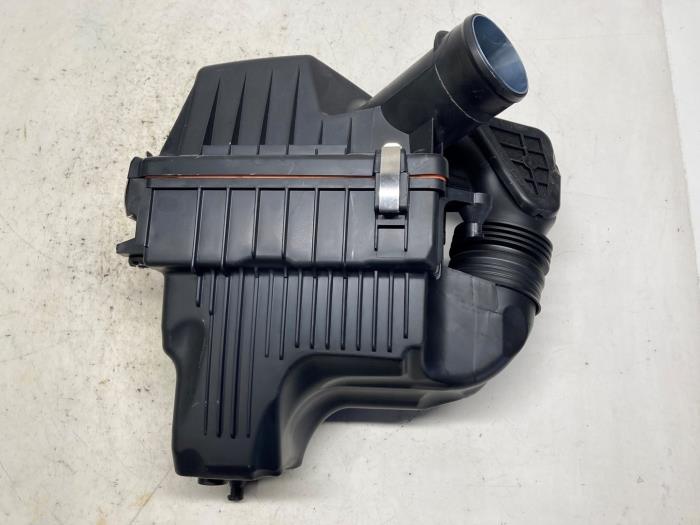 Obudowa filtra powietrza z Dacia Sandero III 1.0 TCe 100 12V Bi-Fuel 2023