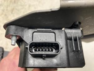 Gaspedalsensor från en Dacia Sandero III 1.0 TCe 100 12V ECO-G 2023