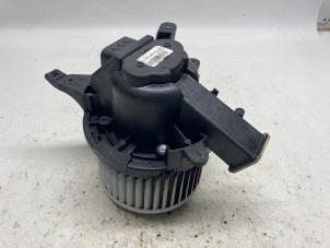 Used Heating and ventilation fan motor Fiat 500L (199) 1.4 16V Price € 78,75 Margin scheme offered by Reclycar De Boer BV